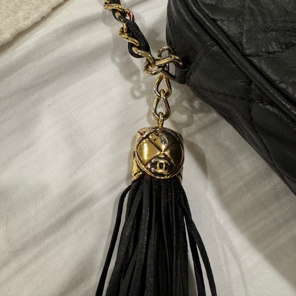 CHANEL CC Matelasse Tassel Chain Shoulder Bag Leather Black Vintage - Picture 6 of 13